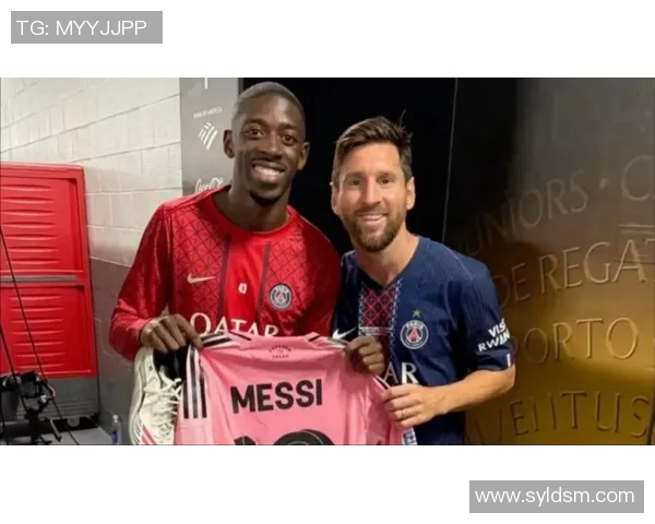 全球足球巨星前十名排行榜 2025年最佳球员的精彩对比与分析